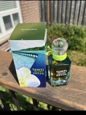 Bath & Body Works New Bottle 50 Ml